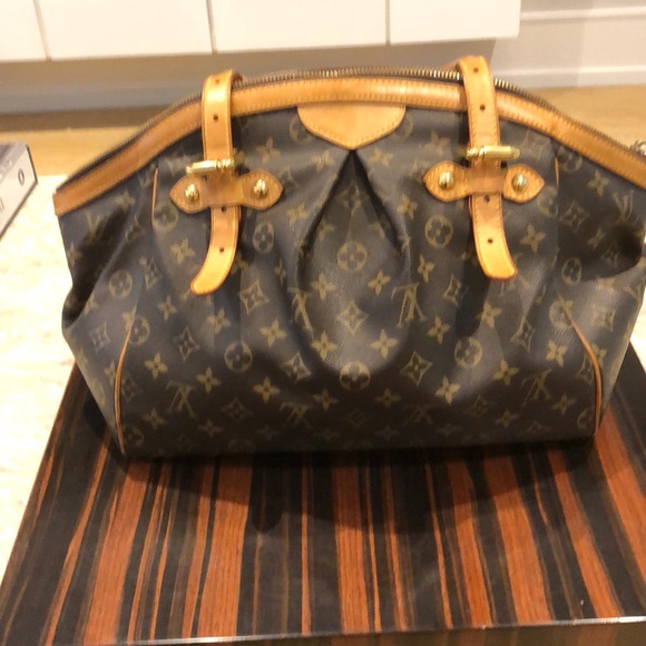 Louis Vuitton Handbags - LOUIS VUITTON Monogram Tivoli GM Bag